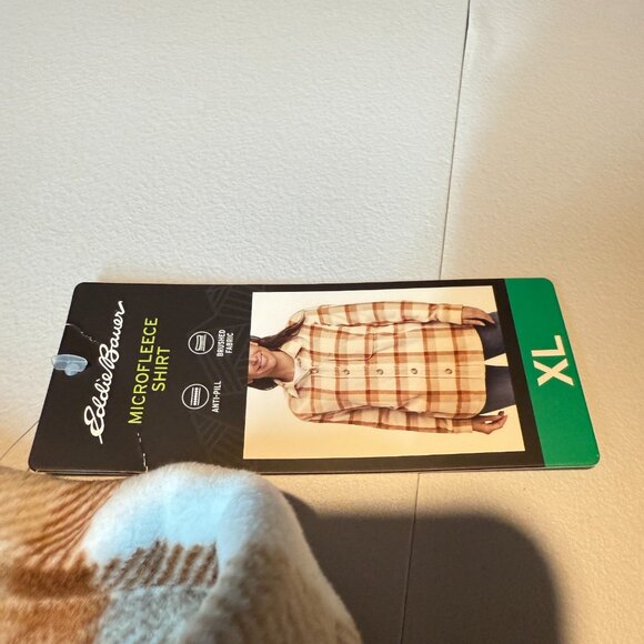 Eddie Bauer Women XL Fleece Shacket Shirt Jacket Buttons Brown Plaid Oversized - Picture 6 of 9